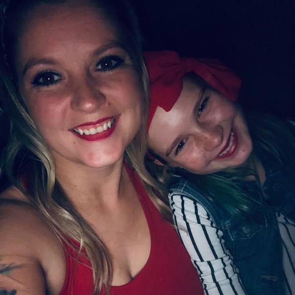 ashley_himes